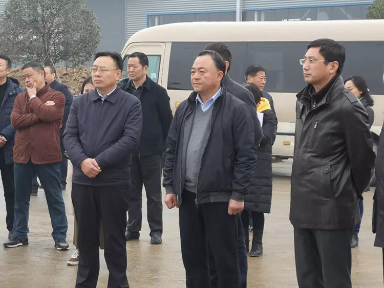 隨州市委、市人大代表團(tuán)蒞臨程力集團(tuán)商用車(chē)產(chǎn)業(yè)園視察